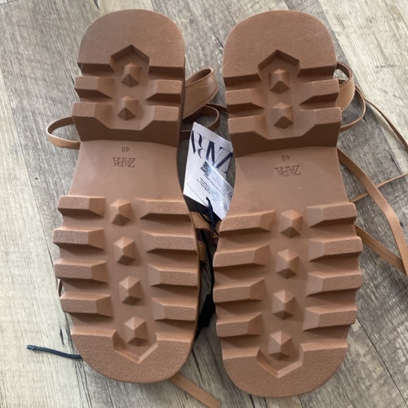 NWT Zara sandals - Picture 5 of 5